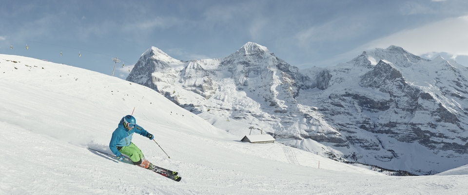 Skiing in front of Eiger, Mönch and Jungfrau